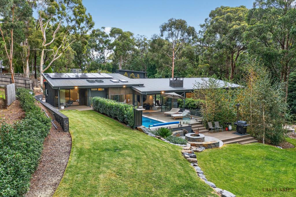 8A BAYVIEW CT, METUNG, VIC 3904