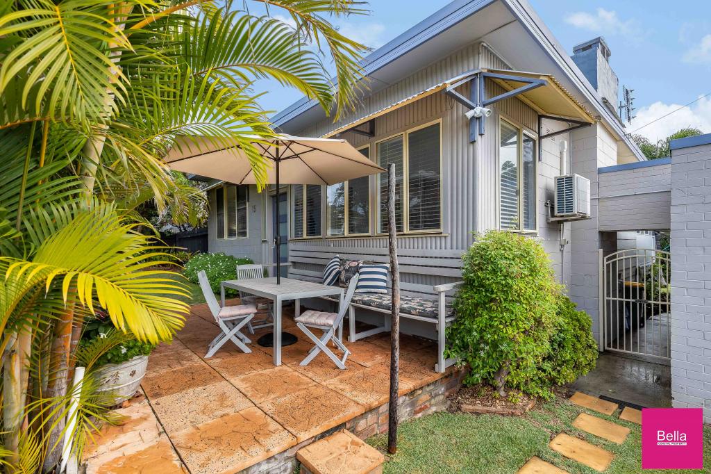 15 Jacaranda Ave, Bendalong, NSW 2539