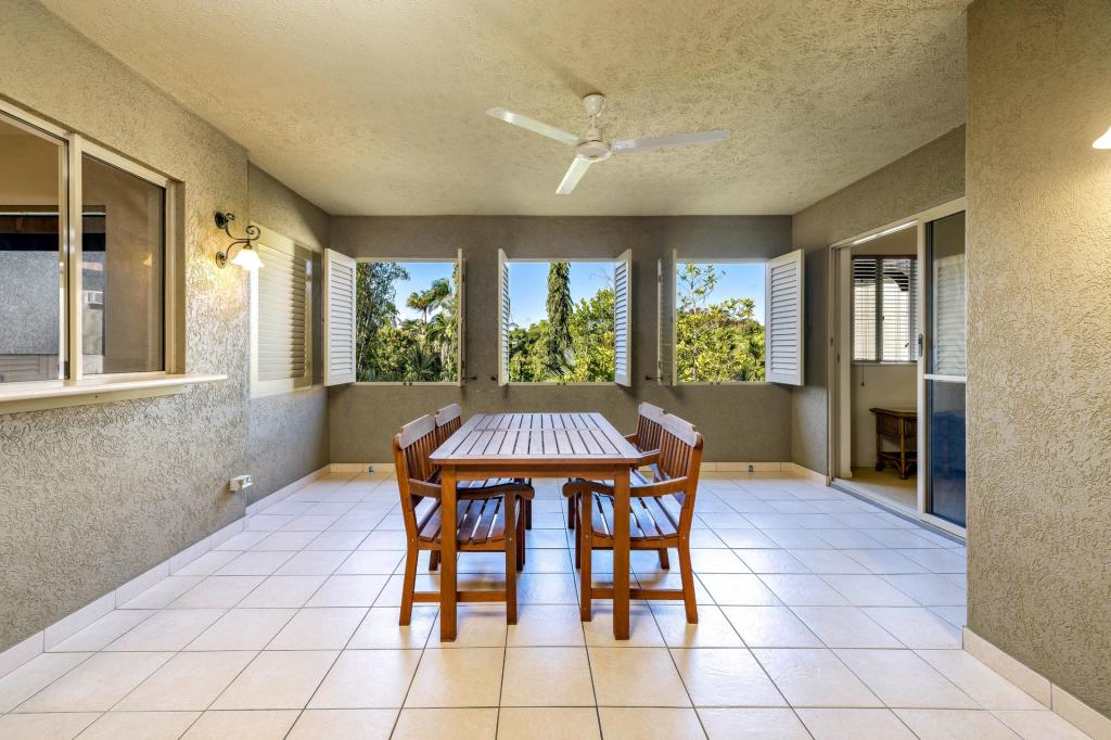 1215/2-10 Greenslopes St, Cairns North, QLD 4870