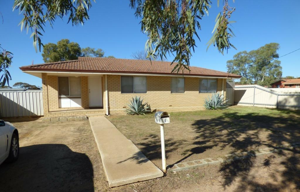 6 Yorrell Way, Merredin, WA 6415