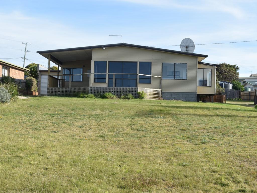 279 Tasman Hwy, Beaumaris, TAS 7215