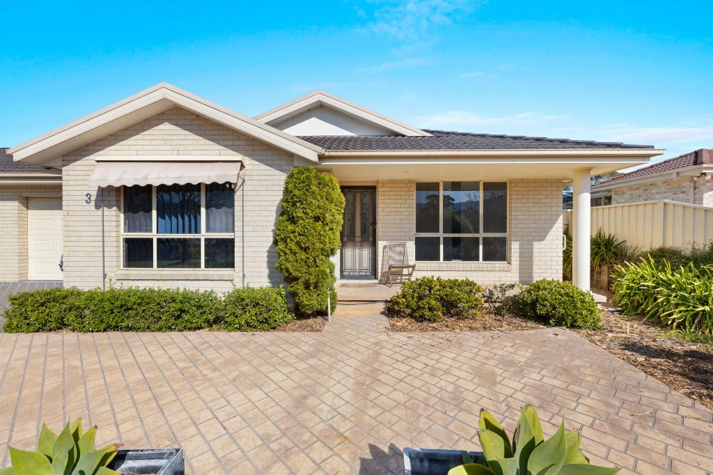 3 Gardenia Cres, Bomaderry, NSW 2541