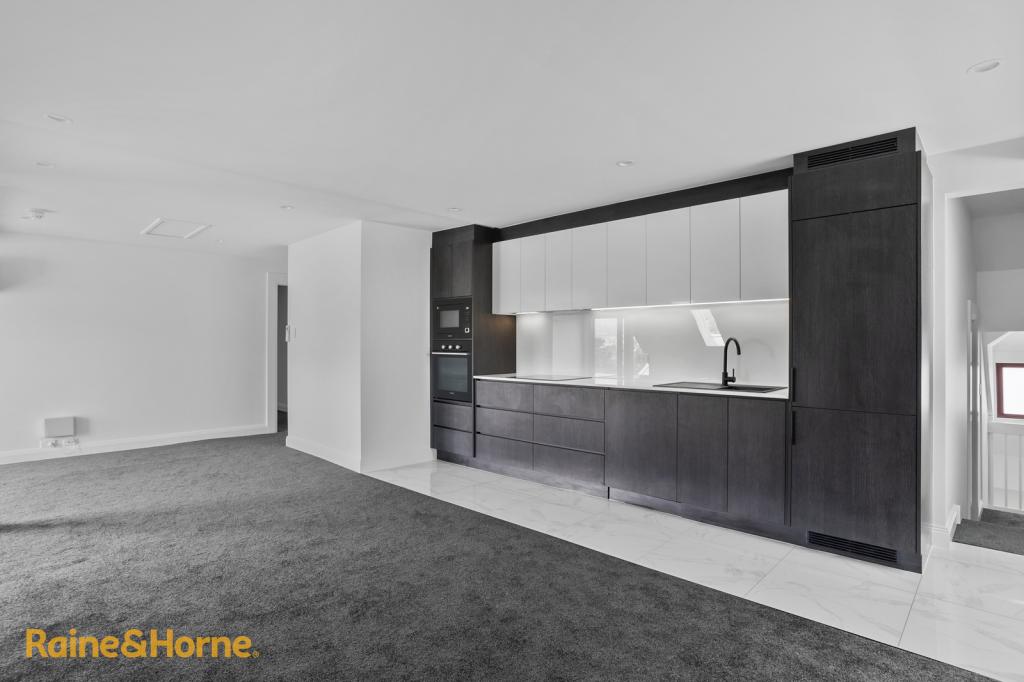 4/23 Stoke St, New Town, TAS 7008