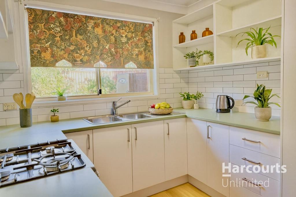 21b Isis Pl, Quakers Hill, NSW 2763