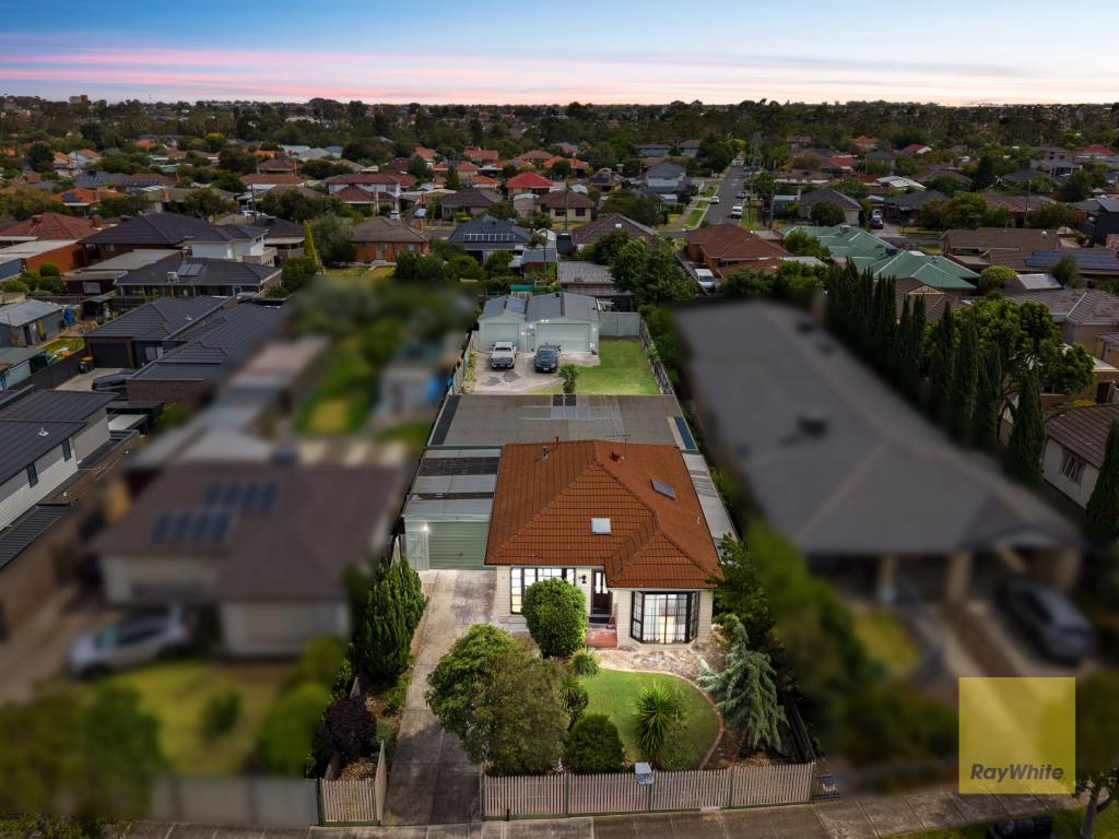 53 Dumfries St, Deer Park, VIC 3023