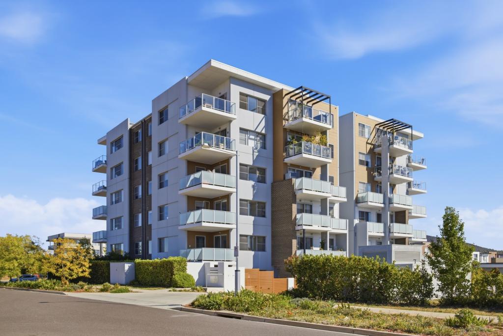 14/120 John Gorton Dr, Coombs, ACT 2611