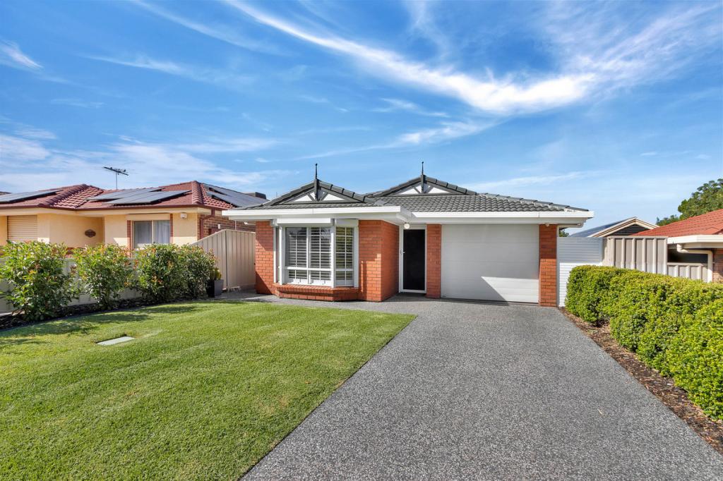 3 Taunton Cres, Craigmore, SA 5114