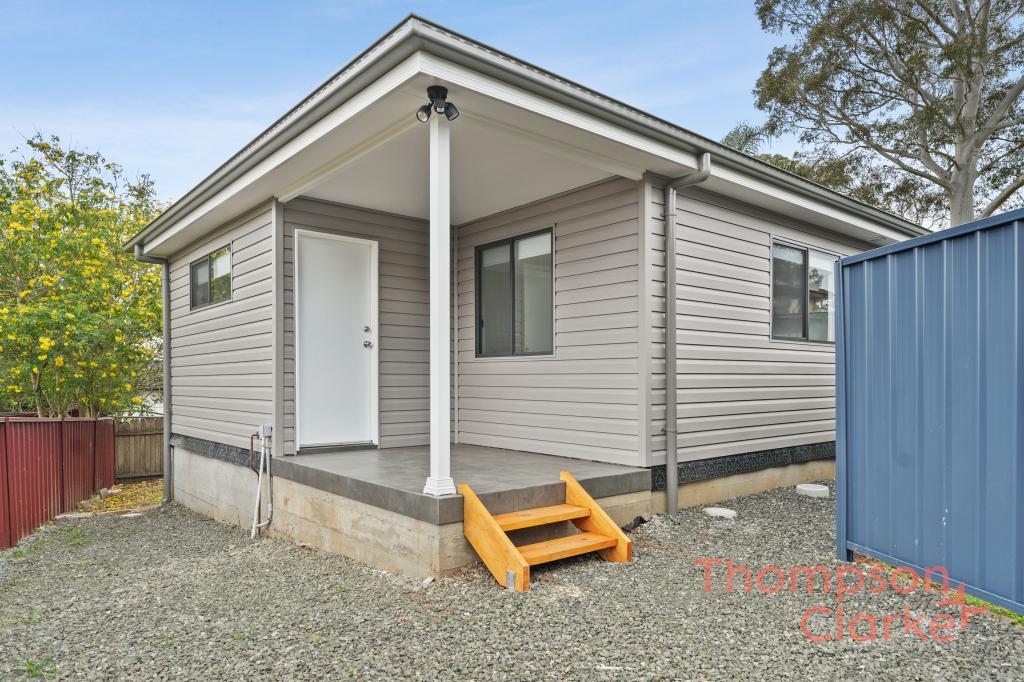 1/2 Finney Cl, Rutherford, NSW 2320