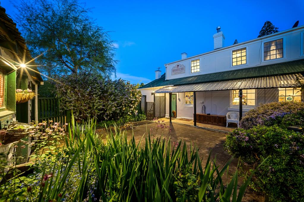 19 West Pde, Deloraine, TAS 7304