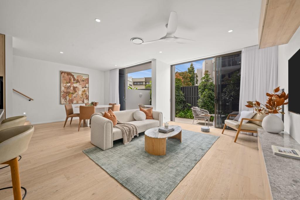 20/81 Salerno St, Isle Of Capri, QLD 4217