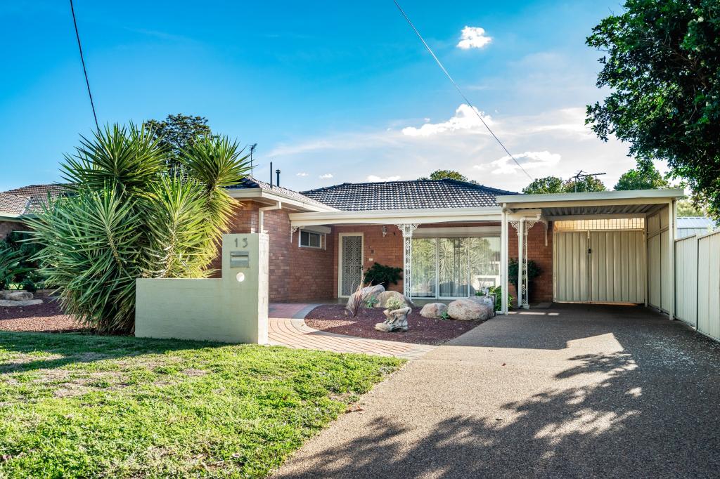 15 Wyuna Ave, Dubbo, NSW 2830