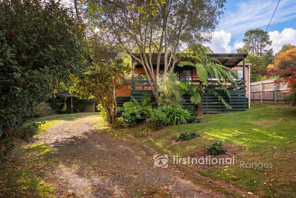 8 Paradise Gr, Emerald, VIC 3782
