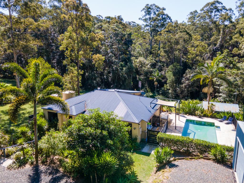 59 Kamala Dr, Lake Macdonald, QLD 4563