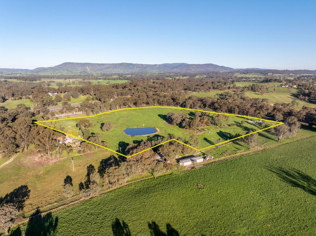 90 SUNGARRIN RD, HILLDENE, VIC 3660