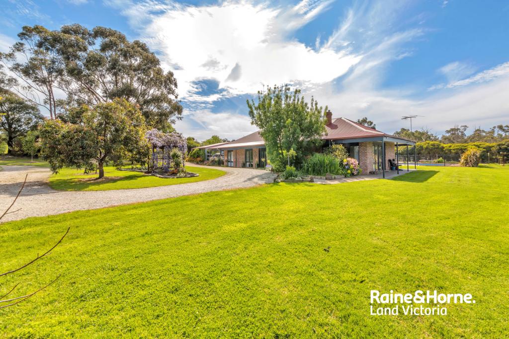 140 Seymour Rd, Nar Nar Goon North, VIC 3812