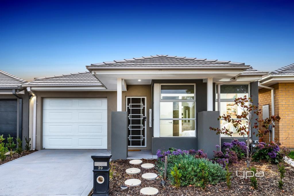 39 Eiffel Ave, Bonnie Brook, VIC 3335