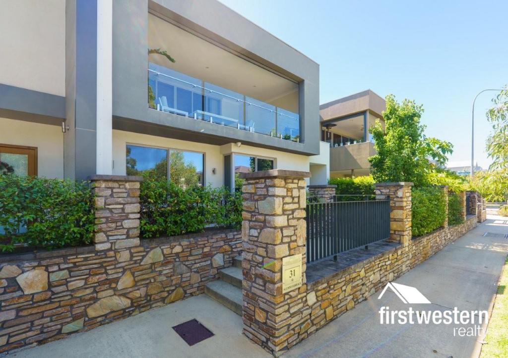 31 Alumni Tce, Churchlands, WA 6018