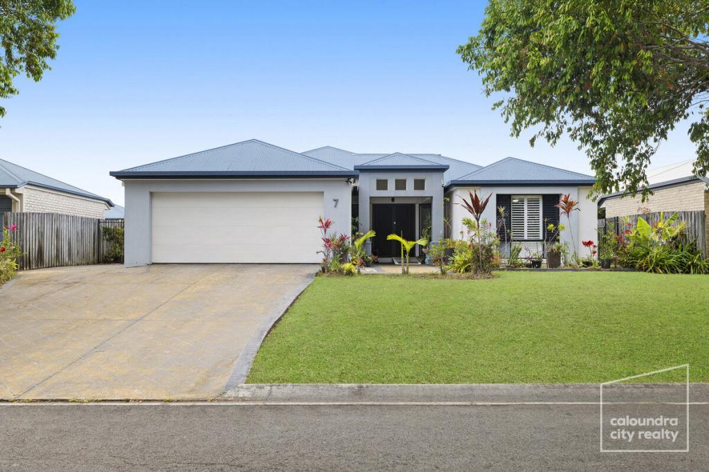 7 Carr Pl, Pelican Waters, QLD 4551