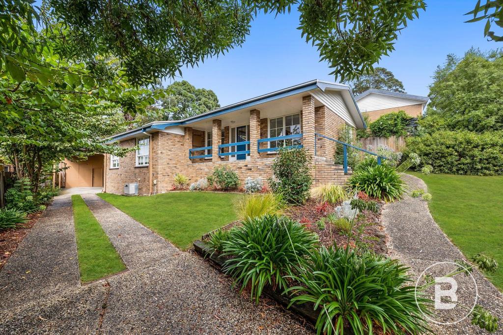 12 Mansfield Ave, Mount Clear, VIC 3350