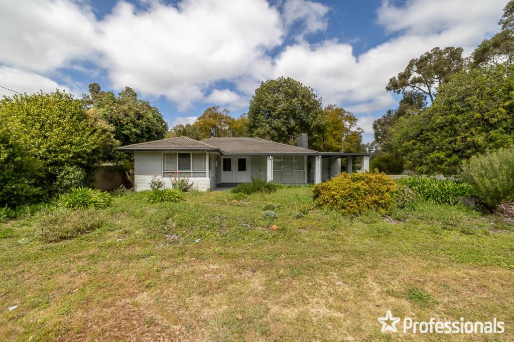 10 Wygonda Rd, Roleystone, WA 6111