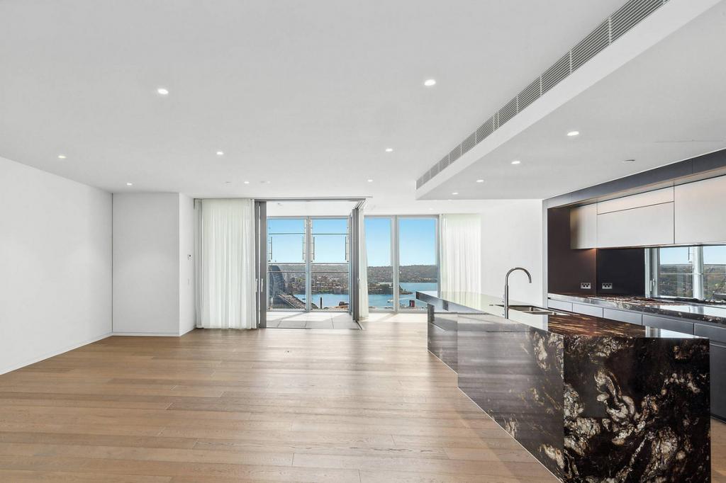2 WATERMANS QY, BARANGAROO, NSW 2000