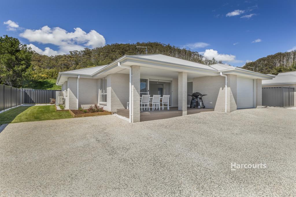 2/17 Griffin Pl, Sulphur Creek, TAS 7316