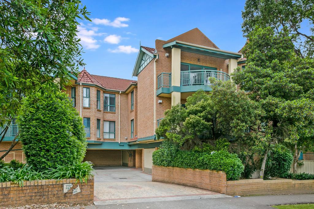 2/1-5 Pye St, Westmead, NSW 2145