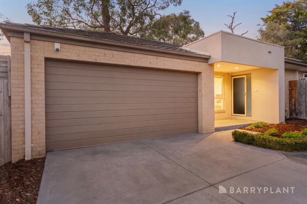 2/31 MCDONALD CRES, BORONIA, VIC 3155
