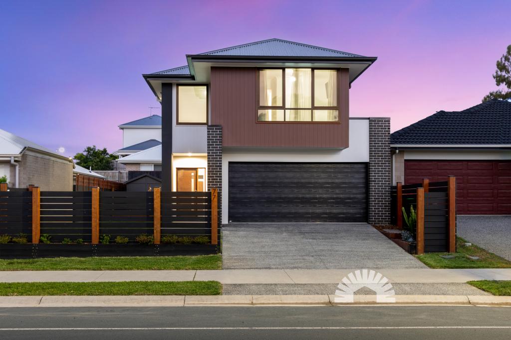77 Burbury Rd, Morayfield, QLD 4506