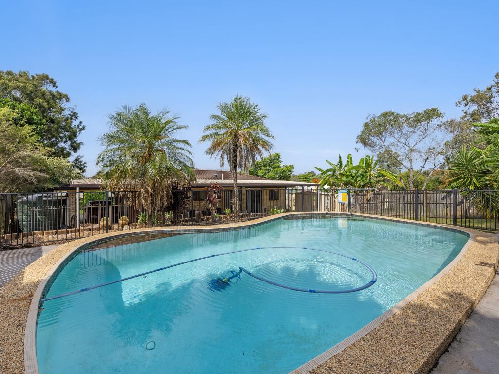 16 Dobell Ave, Collingwood Park, QLD 4301