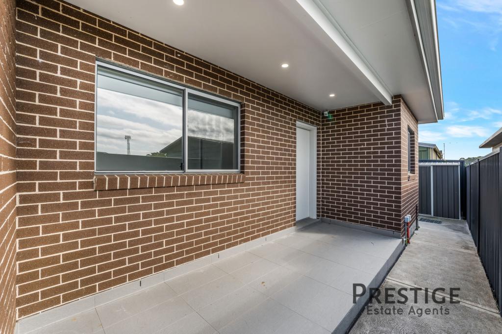 10a Seppelt Pl, Edensor Park, NSW 2176