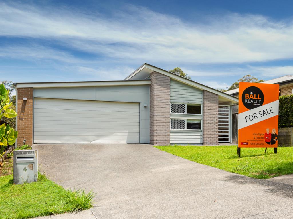 4 Dumaresq St, Pacific Pines, QLD 4211