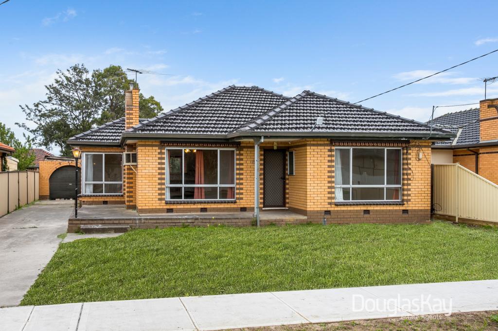 19 HARLEY ST, SUNSHINE NORTH, VIC 3020