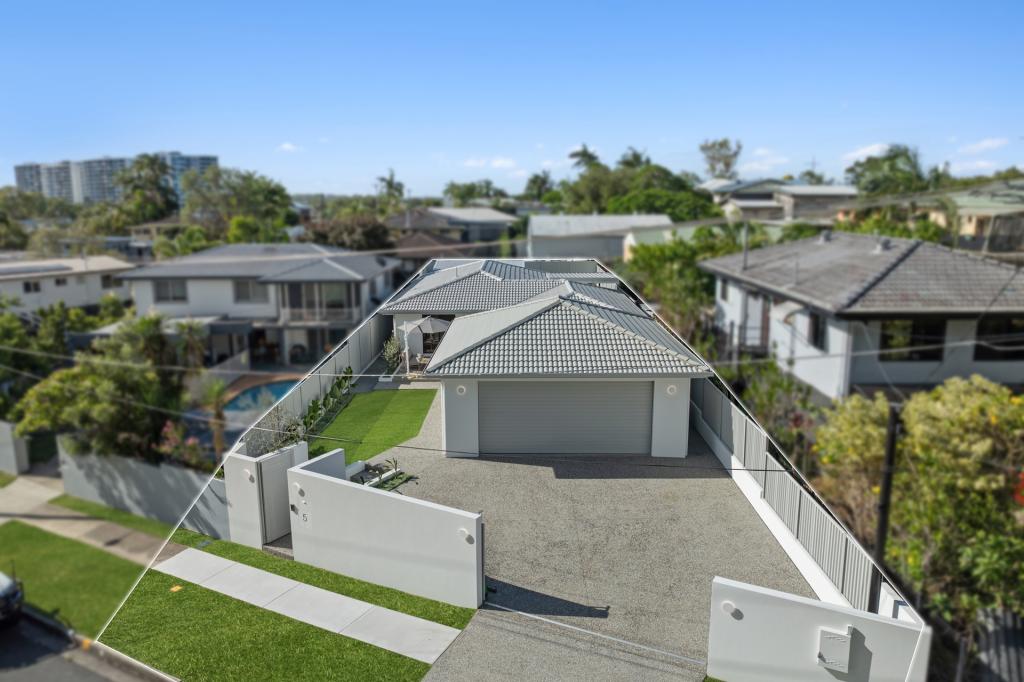 5 Arthur St, Biggera Waters, QLD 4216