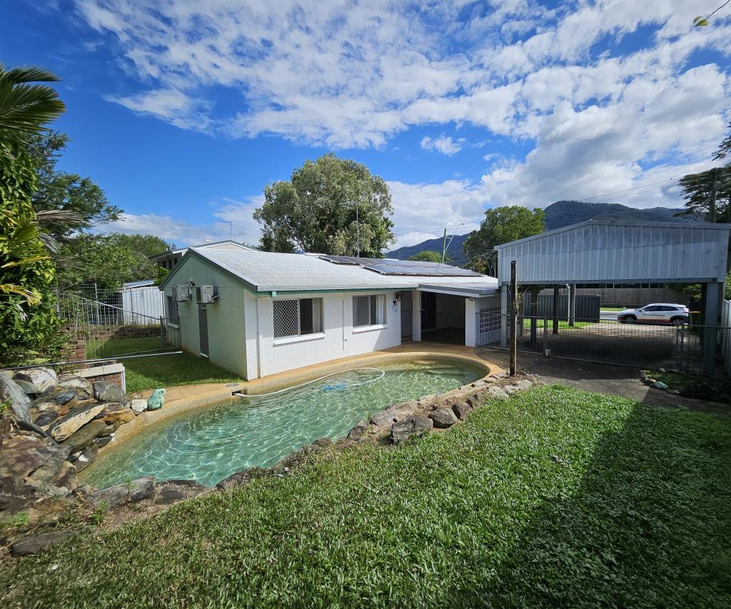 12 Kowinka St, White Rock, QLD 4868