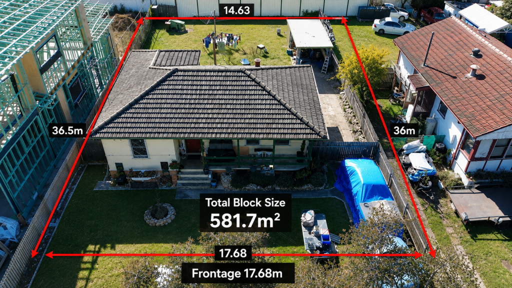 54 Mubo Cres, Holsworthy, NSW 2173