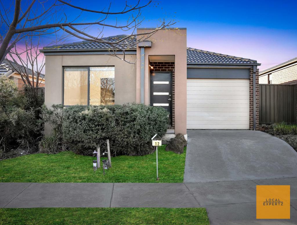 12 Avebury Dr, Cobblebank, VIC 3338