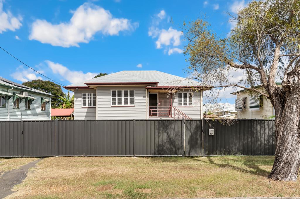 104 Simpson St, Berserker, QLD 4701
