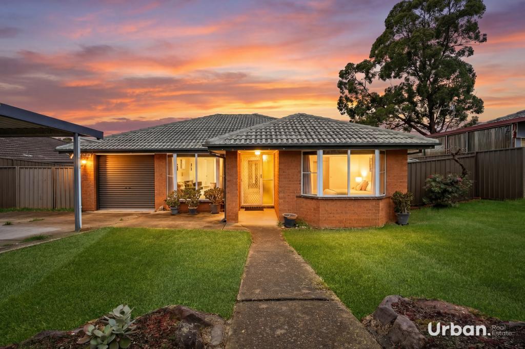 43 Lightwood St, Ambarvale, NSW 2560