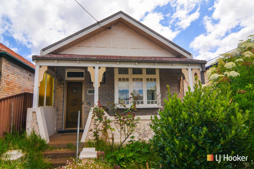 82 Laurence St, Lithgow, NSW 2790