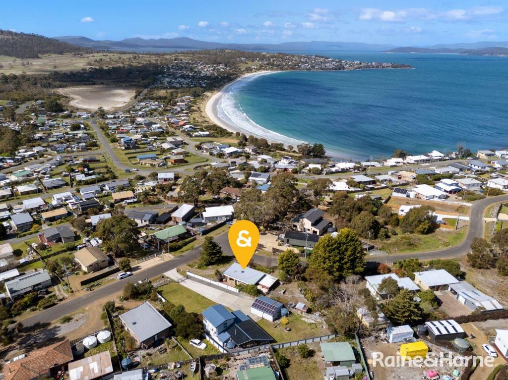 12 Falcon St, Primrose Sands, TAS 7173