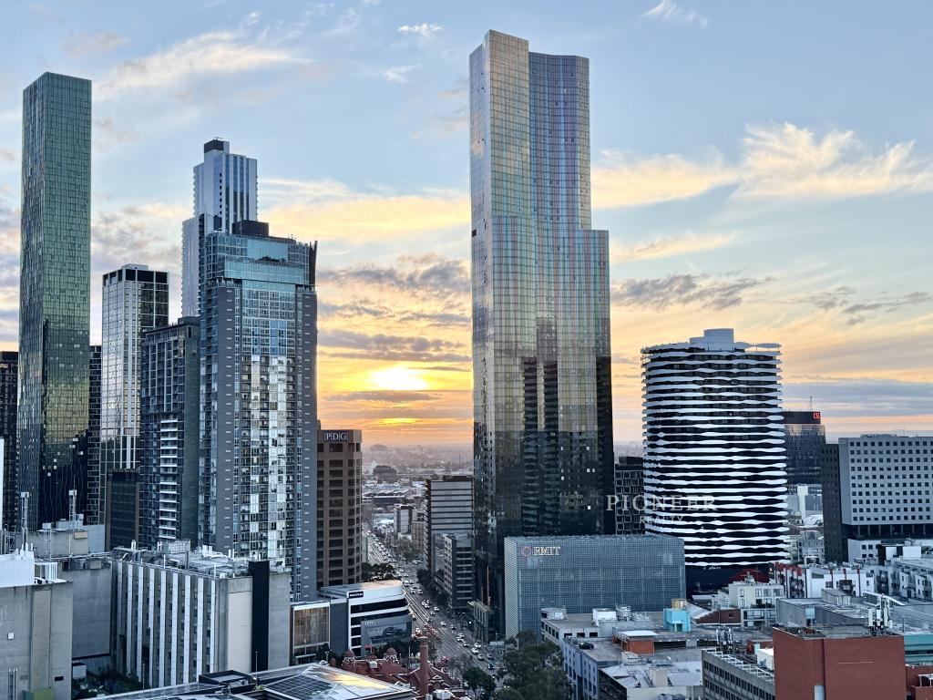 2006/33 MACKENZIE ST, MELBOURNE, VIC 3000