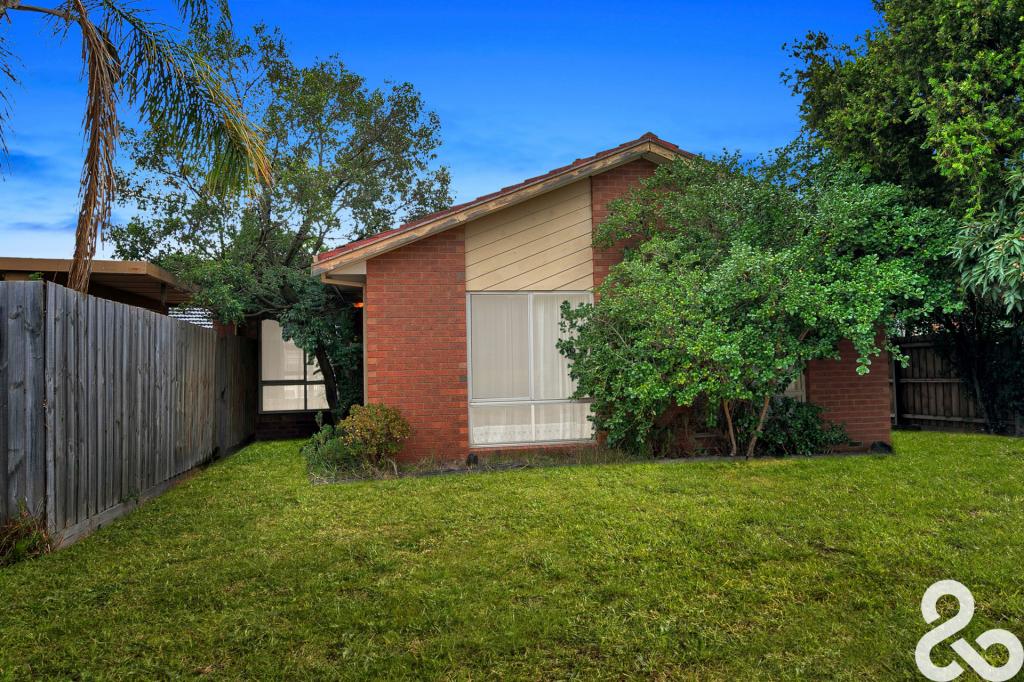 8 Moore Cl, Mill Park, VIC 3082