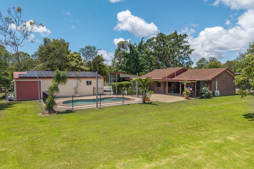 14 Logrunner Dr, Upper Caboolture, QLD 4510