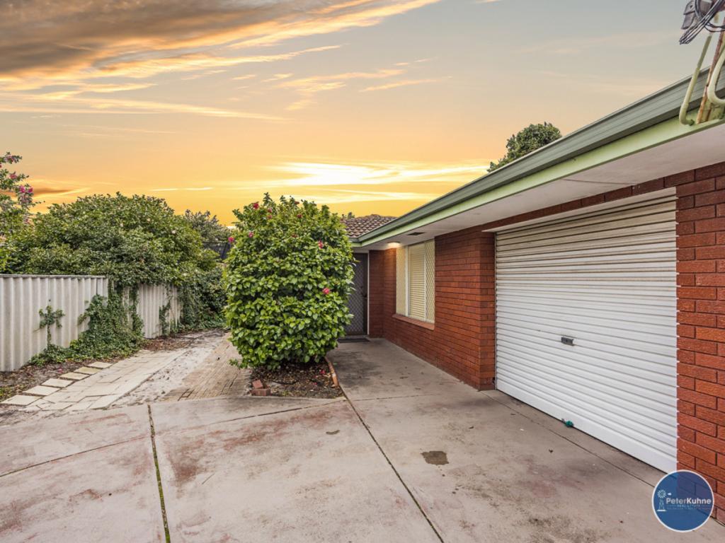 8a Myall Pl, Dianella, WA 6059