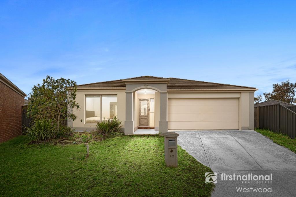 42 Yellow Gum Way, Manor Lakes, VIC 3024