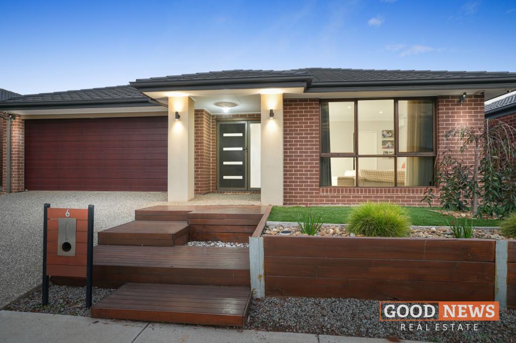 6 Maracana Cct, Strathtulloh, VIC 3338