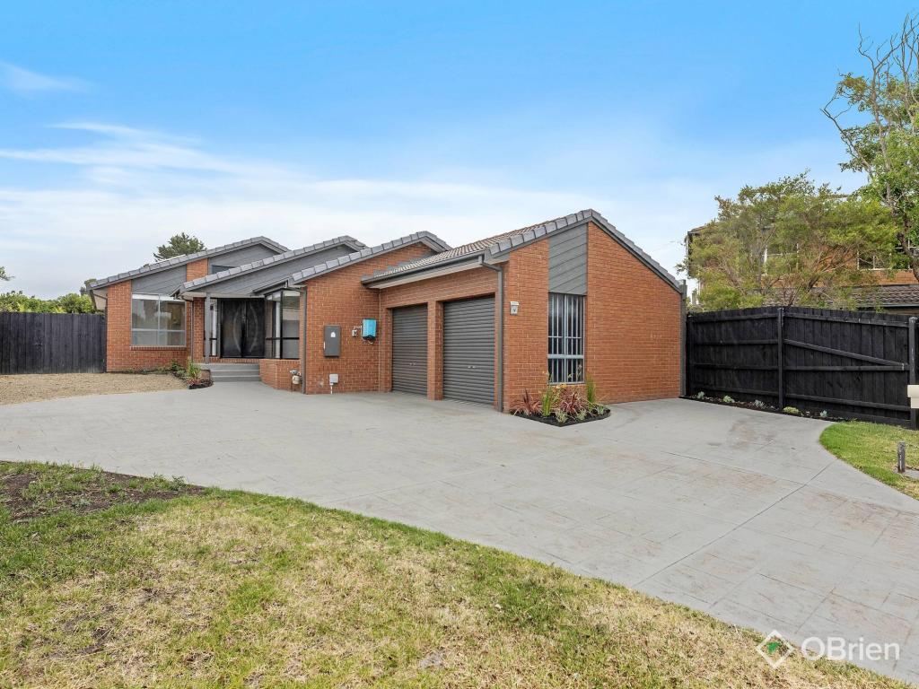 14 Lupin Ct, Cranbourne North, VIC 3977