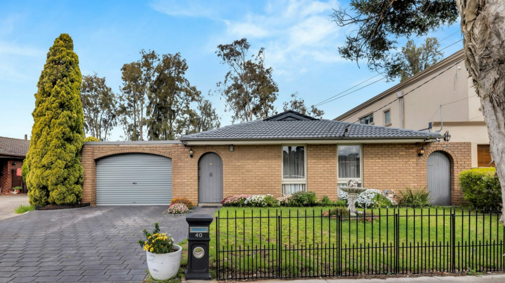 40 Beau Vorno Ave, Keysborough, VIC 3173