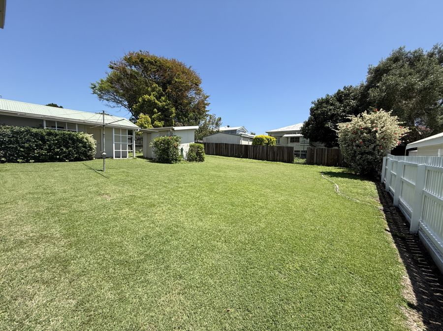 14 Idolwood St, Eastern Heights, QLD 4305